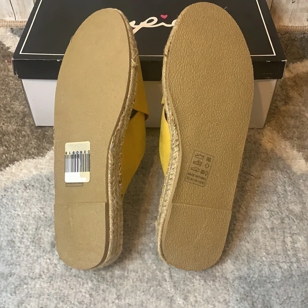 Qupid Elmore Yellow Espadrilles Sandals